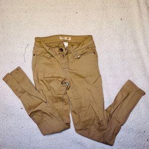 No Boundaries Size 3 Beige Skinny Jeans